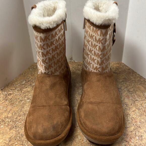 Michael Kors women’s boots - Picture 2 of 9